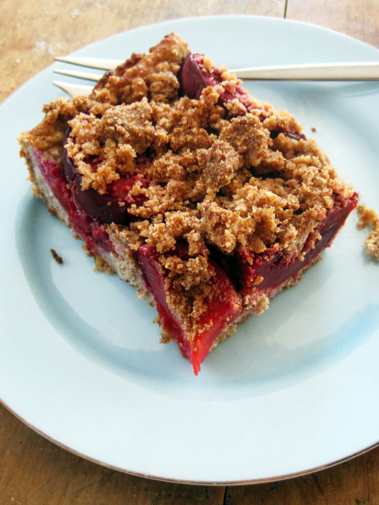 Vegan Gluten-free Plum Crumble Cake Slice Recipe