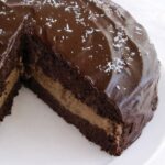 Chocolate Mocha Cake (Vegan, Gluten-free) 6 Glutenfreier veganer Kuchen aus Sorghum/Reismehl mit Mokka-Cremefüllung