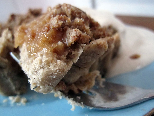 vegan gluten-free mini cinnamon apple tarts