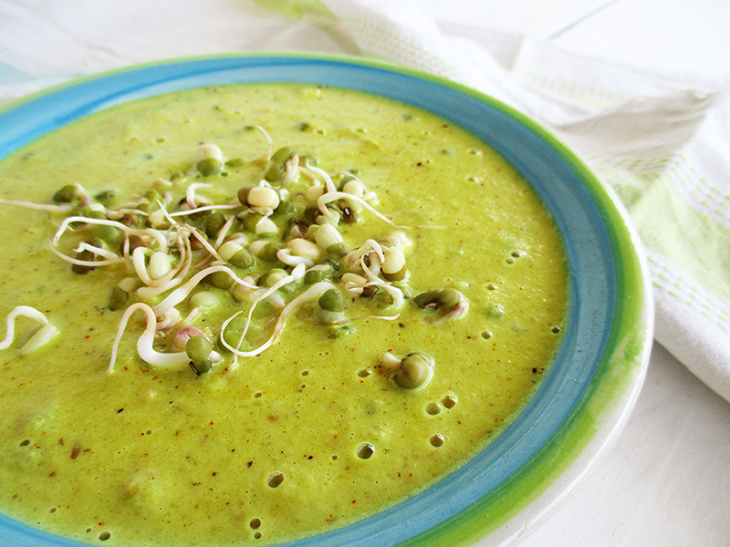 Curried Cauliflower Soup with Mung Bean Sprouts