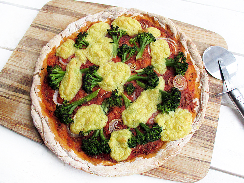 Vegane Glutenfreie Pizza mit Kaese Ohne Nuesse Rezept 2
