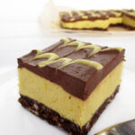 No-Bake Orange Chocolate Slices (Vegan, Gluten-free, No Refined Sugar) 12 Veganer Glutenfreier Rohkoestlicher Nix Backen Orangen Schokoladen Kuchen Rezept 1 1