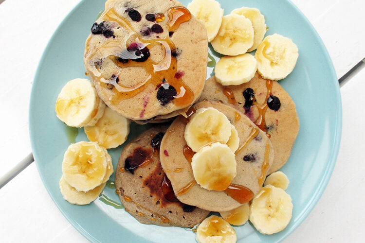 Vegane Glutenfreie Blaubeer Bananen Pfannkuchen Ohne Zucker Ohne Milch Ohne Ei Rezept 1 1