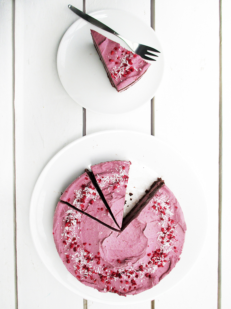 Vegan And Gluten-Free Raspberry Chocolate Cake