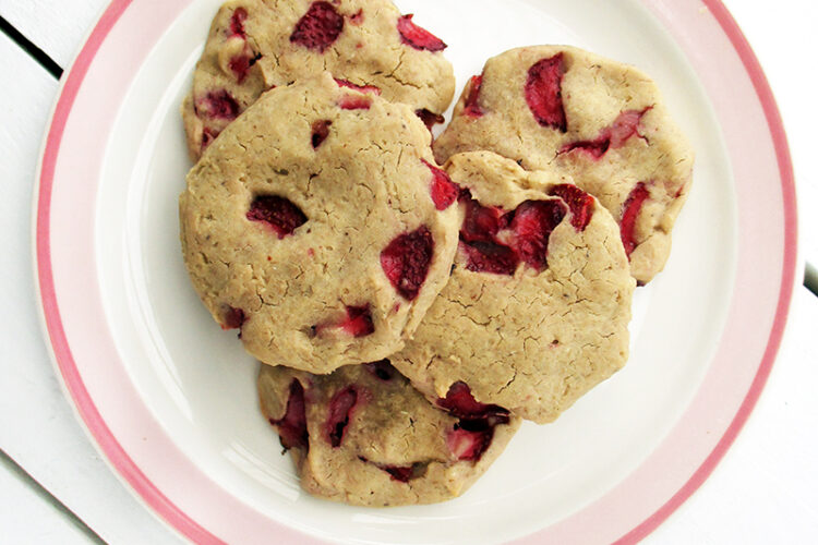 Vegane Glutenfreie Cashew Vanille Erdbeer Cookies Ohne Kristallzucker Rezept 1 1
