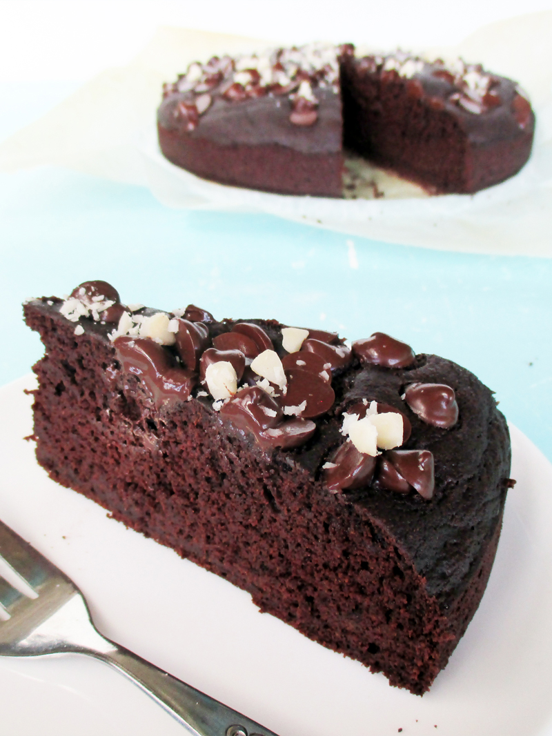 Vegan And Gluten-Free Macadamia Chocolate Cake