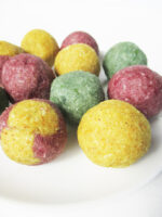 Fruity Blissballs (Vegan, Gluten-free, No refined Sugar)