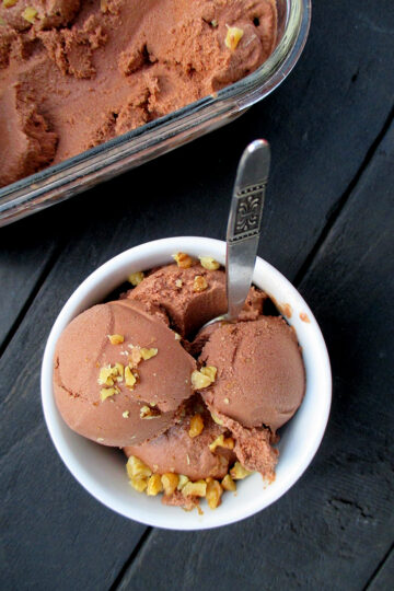 Vegane Glutenfreie Walnuss Schokoladen Eiscreme Ohne Kristallzucker Rezept 4 1