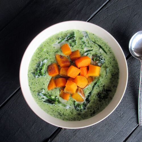 Vegane Glutenfreie Cremige Brokkoli Suppe mit Geroestetem Kuerbis Ohne Milch Ohne Nuesse Rezept 2 1