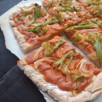 Vegane Glutenfreie Pizza mit Rauchiger Cashew Paprika Sosse Ohne Tomate Rezept 3 1