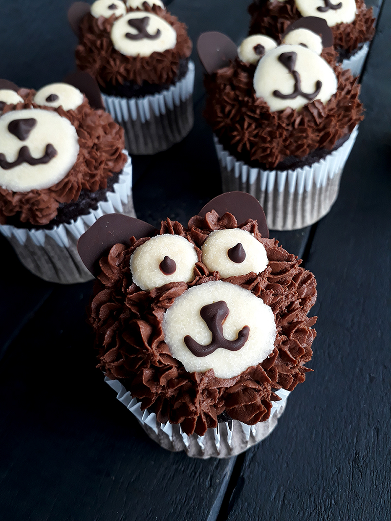 Bären Schoko Cupcakes (Vegan, Glutenfrei, Ohne Kristallzucker)