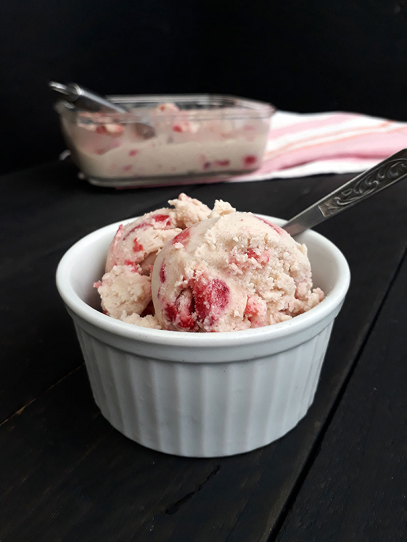 Vegan Strawberry Ice Cream Recipe
