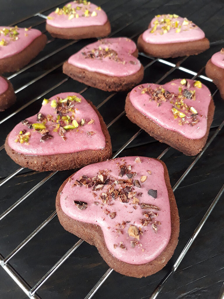 Vegane Glutenfreie Pink Chai Schoko Cookies