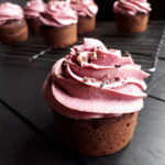 Pink Chai Cupcakes (Vegan, Glutenfrei, Fruchtgesüßt, Ohne Öl) 10 Schoko Pink Chai Cupcakes Vegan Glutenfrei Rezept